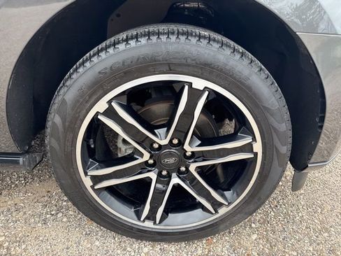 Used 2021 Ford Expedition Max Limited w/ Equipment Group 303A AWD/4WD image 14