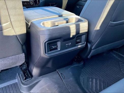 Used 2024 Chevrolet Silverado 1500 LT Trail Boss w/ LT Trail Boss Premium Package image 11