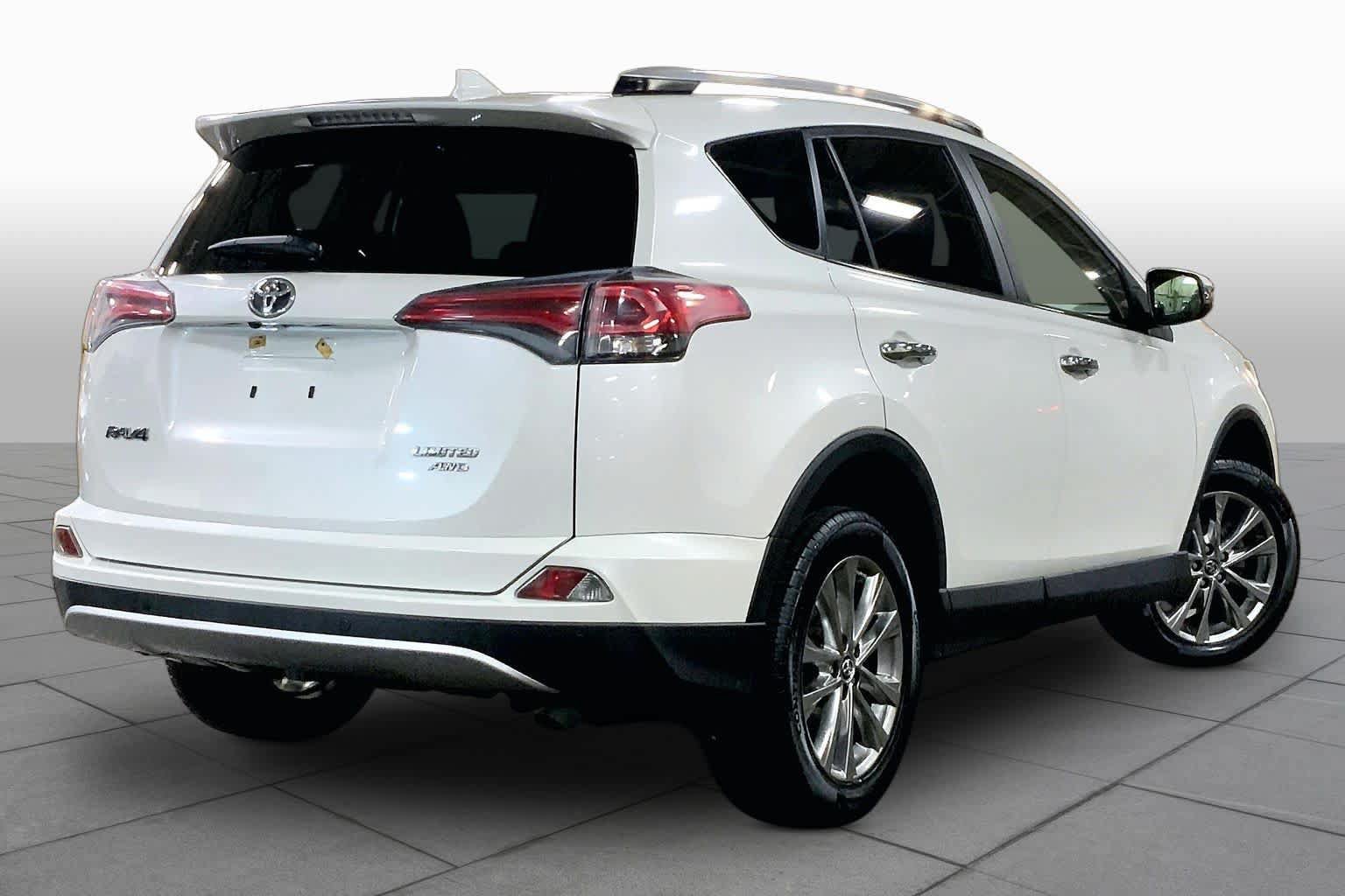 Used 2016 Toyota RAV4 Limited w/ Advanced Technology Package AWD/4WD image 13