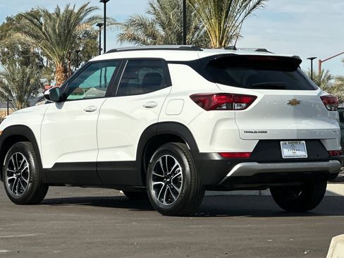 Used 2024 Chevrolet TrailBlazer LT w/ Convenience Package image 6