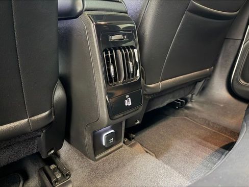 Certified 2025 Jeep Compass Limited w/ Elite Group image 23