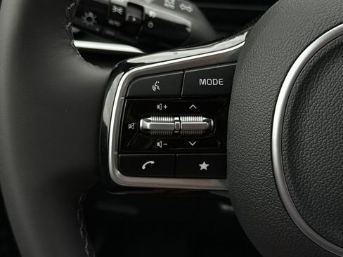 New 2026 Kia Carnival SX w/ SX Dark Edition Package FWD image 35