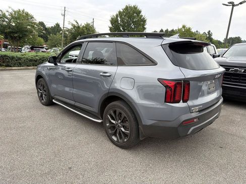 Used 2023 Kia Sorento X-Line EX AWD/4WD image 2