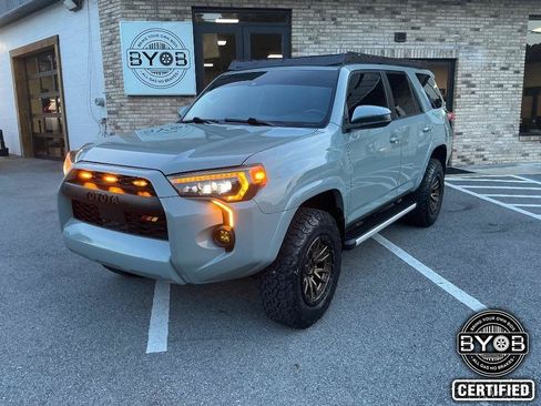 Used 2022 Toyota 4Runner Trail Special Edition AWD/4WD image 1