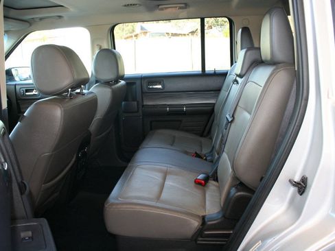 Used 2019 Ford Flex Limited w/ Limited Appearance Package AWD/4WD image 23