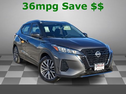 Used 2024 Nissan Kicks SV w/ Interior Electronics Package image 1