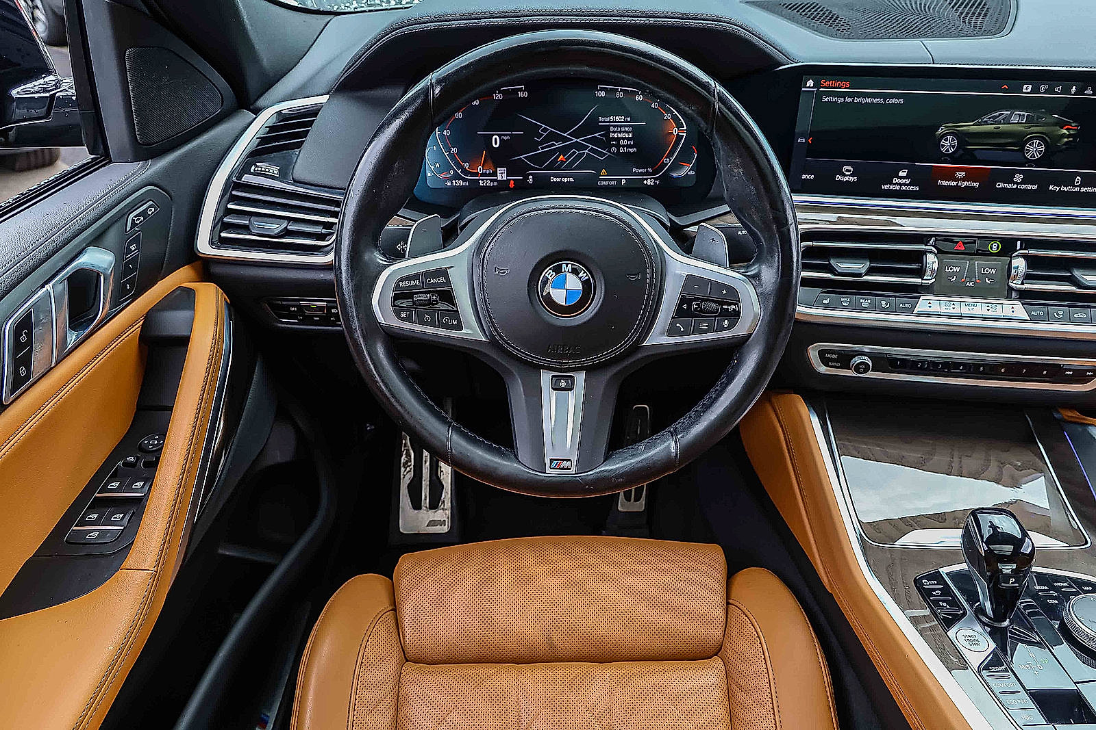 Used 2023 BMW X6 xDrive40i w/ M Sport Package AWD/4WD image 17