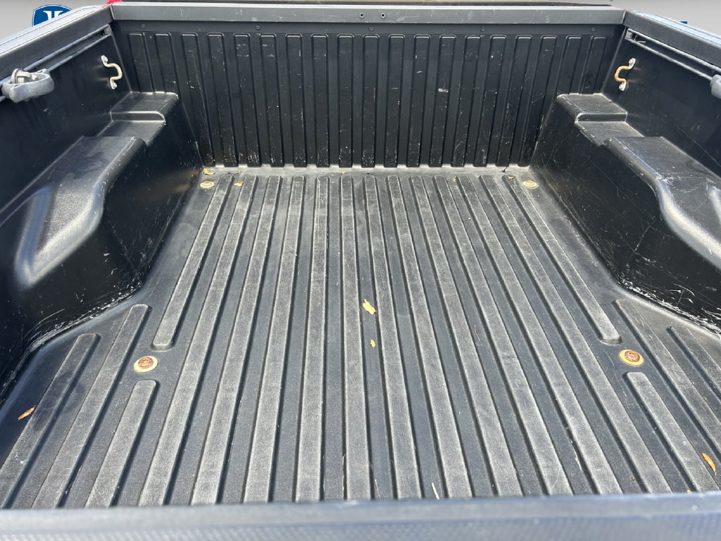 Used 2020 Toyota Tacoma SR w/ SR Convenience Package RWD image 15