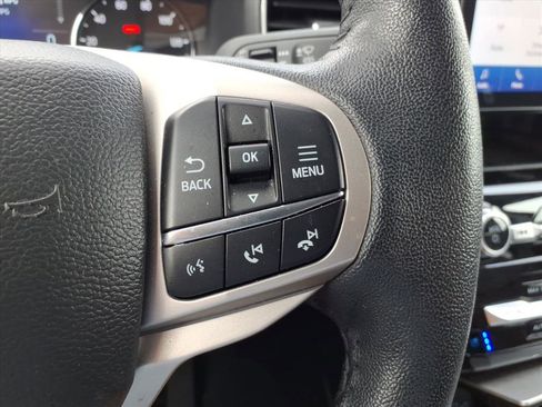 Used 2023 Ford Explorer Limited image 23