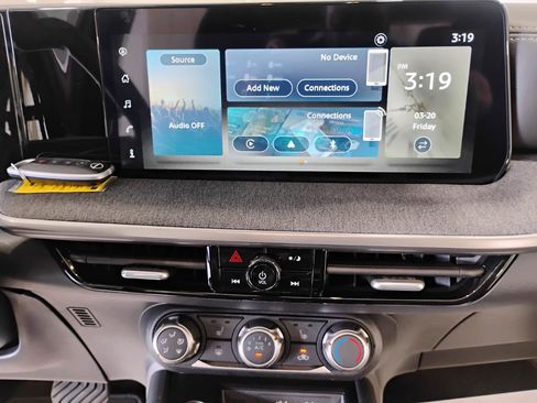Used 2025 Nissan Kicks SV w/ SV Premium Package FWD image 62