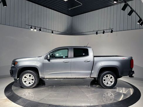 Used 2022 Chevrolet Colorado LT w/ LT Convenience Package image 16