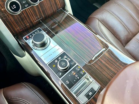 Used 2015 Land Rover Range Rover Autobiography AWD/4WD image 23