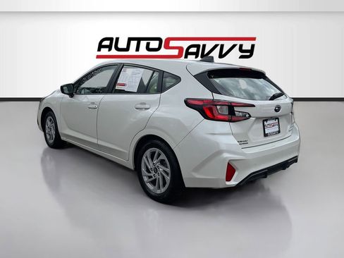 Used 2024 Subaru Impreza 2.0i AWD/4WD image 5