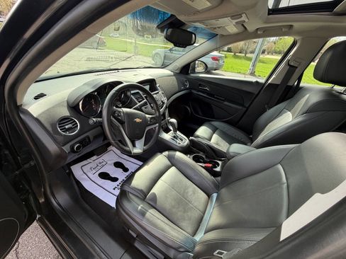 Used 2011 Chevrolet Cruze LTZ image 9