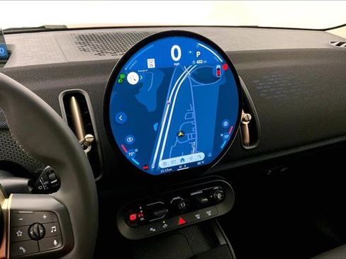 Certified 2025 MINI Cooper Countryman S w/ Comfort Package Max image 5