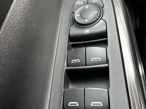 Used 2019 GMC Acadia SLT AWD/4WD image 23