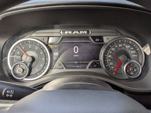 New 2026 RAM 1500 Express AWD/4WD image 25