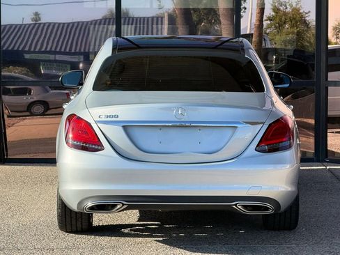 Used 2021 Mercedes-Benz C 300 Sedan image 9