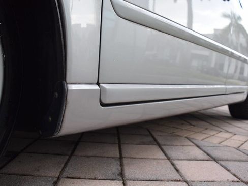 Used 2011 Volvo V50 T5 image 29