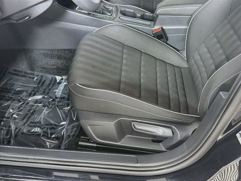 Used 2023 Volkswagen Jetta Sport FWD image 12