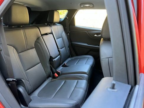 Used 2022 Chevrolet Blazer LT image 32