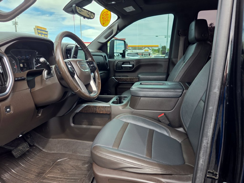 Used 2020 GMC Sierra 2500 Denali w/ Denali Ultimate Package AWD/4WD image 29