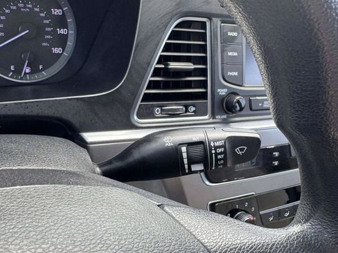 Used 2015 Hyundai Sonata SE w/ Option Group 09 FWD image 27