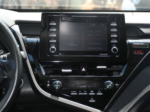 Certified 2023 Toyota Camry SE w/ Convenience Package image 15