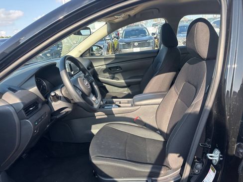 Used 2025 Nissan Sentra S FWD image 24