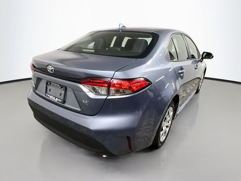 Used 2025 Toyota Corolla LE FWD image 4