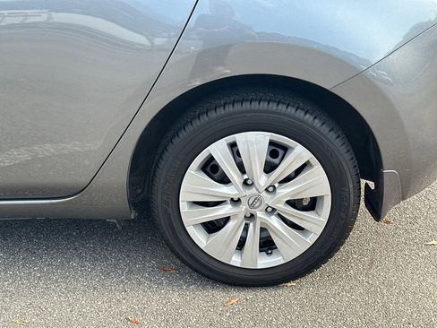 Used 2015 Nissan Leaf S w/ Charge Package image 19