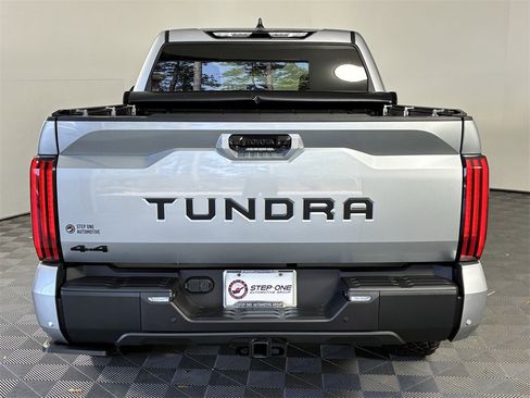 Used 2025 Toyota Tundra Limited image 6