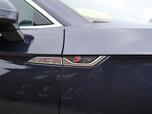 Used 2018 Audi A5 2.0T Premium Plus w/ Premium Plus AWD/4WD image 11
