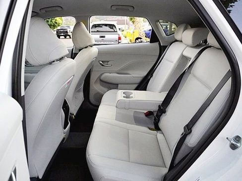 New 2026 Hyundai Kona SEL Premium image 19