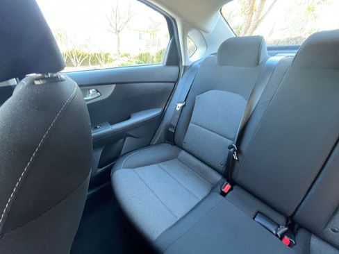 Used 2023 Kia Forte LXS image 37