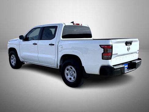 Certified 2024 Nissan Frontier S image 7