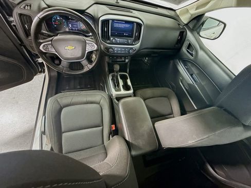 Used 2022 Chevrolet Colorado LT w/ Fleet Safety Package image 21