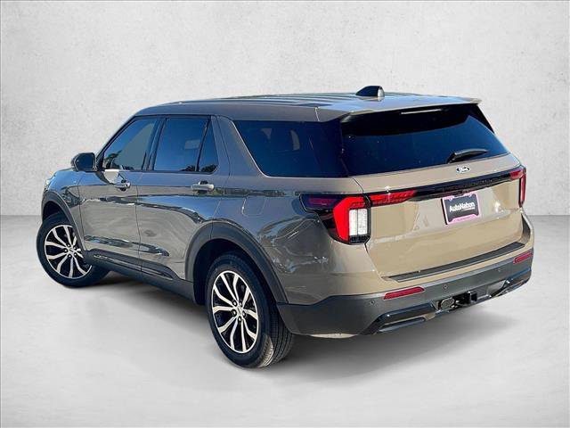 New 2027 Ford Explorer ST-Line AWD/4WD image 3