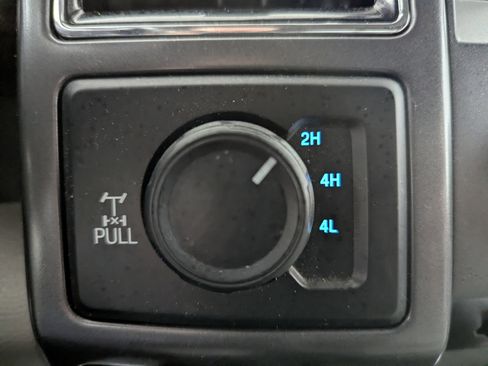 Used 2018 Ford F150 XLT w/ Equipment Group 302A Luxury image 17