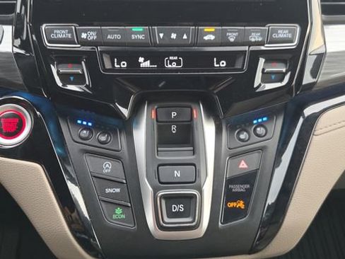 Used 2023 Honda Odyssey Elite image 36