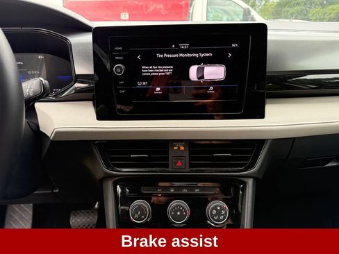 Used 2025 Volkswagen Taos S FWD image 16