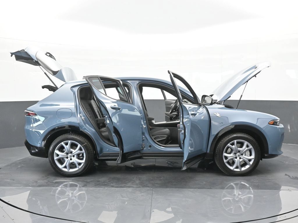 Used 2025 Dodge Hornet R/T w/ Tech Pack AWD/4WD image 70