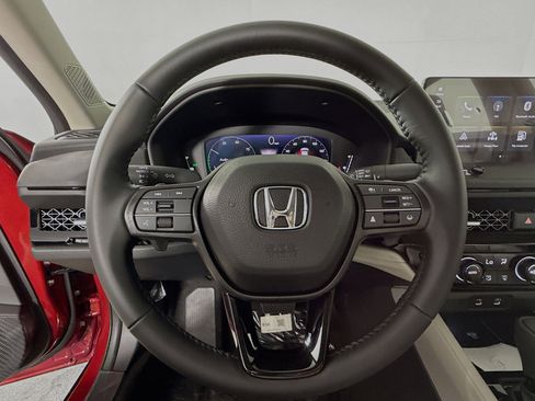 New 2025 Honda Accord EX-L image 9