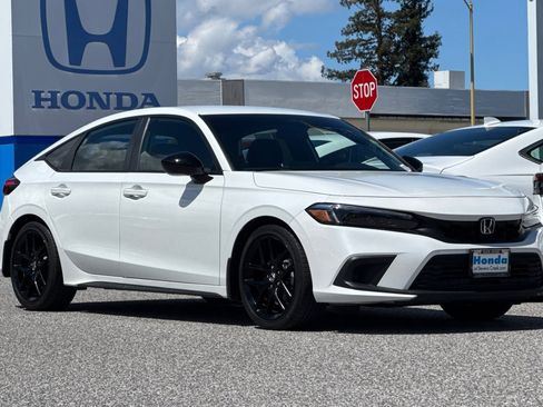 Used 2024 Honda Civic Sport image 6