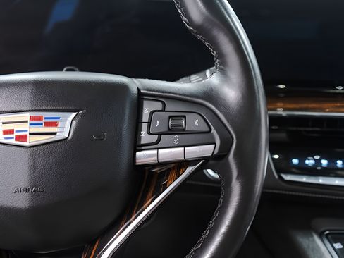 Used 2022 Cadillac Escalade Premium Luxury w/ Touring Package AWD/4WD image 11