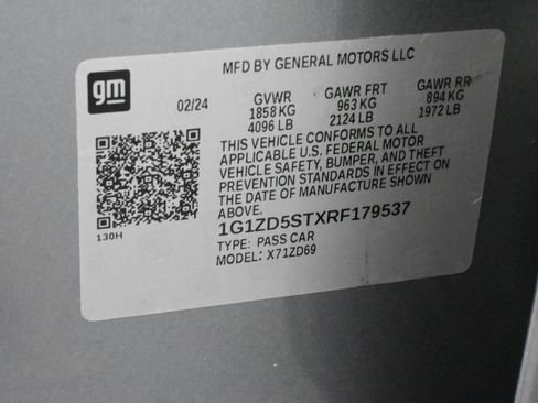 Used 2024 Chevrolet Malibu LT FWD image 17