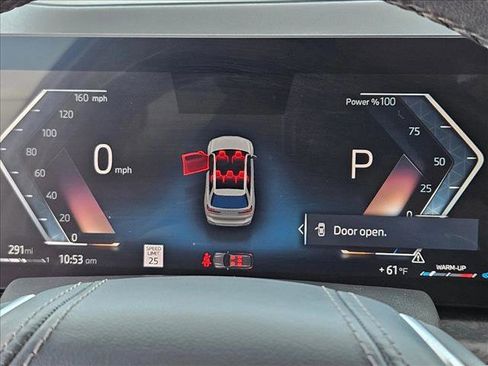 Used 2023 BMW X7 xDrive40i w/ Premium Package image 11