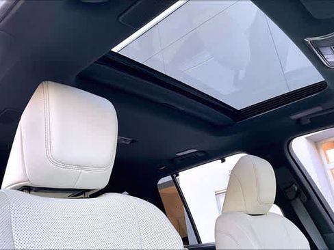 Certified 2025 Lexus LX 600 4WD w/ Accessory Package (2T) image 27