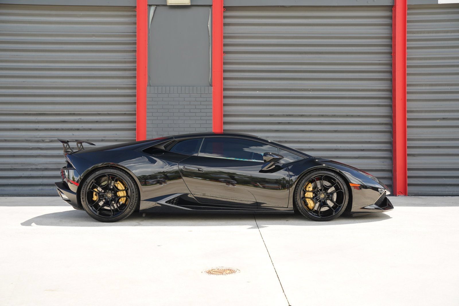 Used 2016 Lamborghini Huracan LP 610-4 AWD/4WD image 7