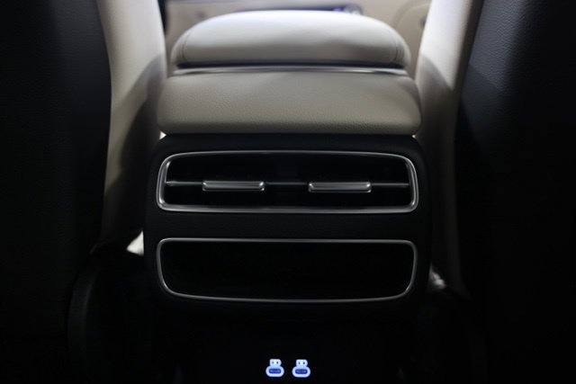 New 2027 Genesis GV70 2.5T Select AWD/4WD image 38